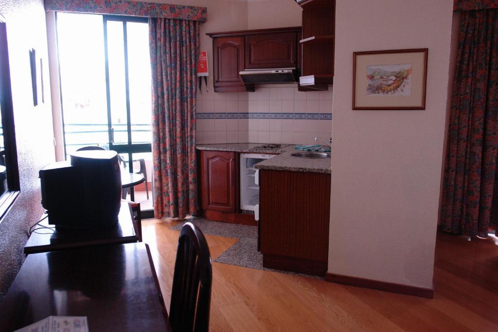 Hotel Musa D'Ajuda ฟุงชาล ภายนอก รูปภาพ