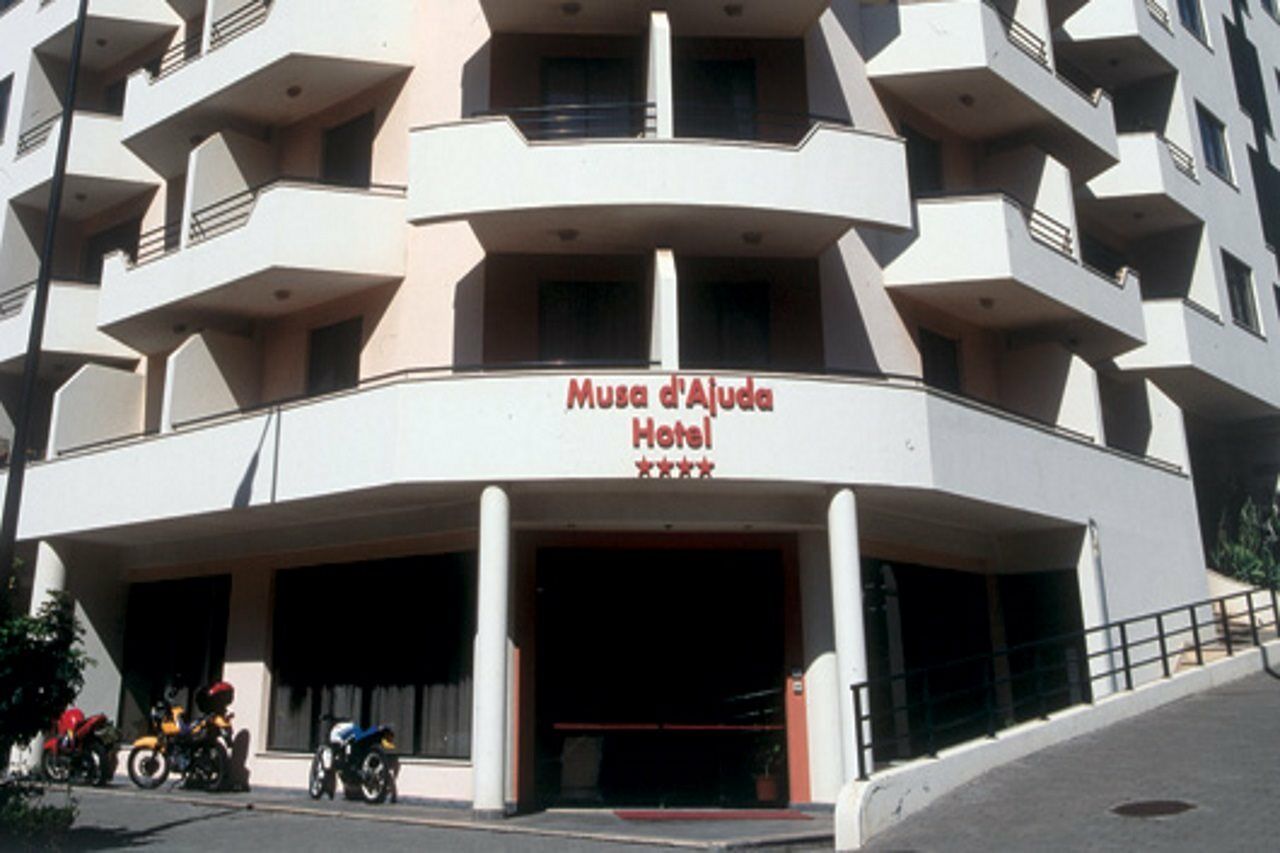 Hotel Musa D'Ajuda ฟุงชาล ภายนอก รูปภาพ